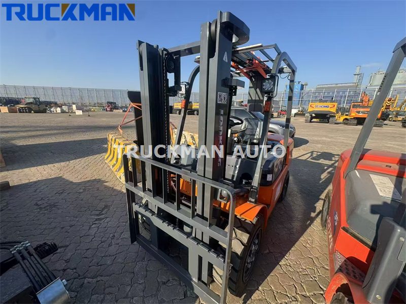 https://www.truckmanmachine.com/product/en/LONKING-LG100DT-forklift.html