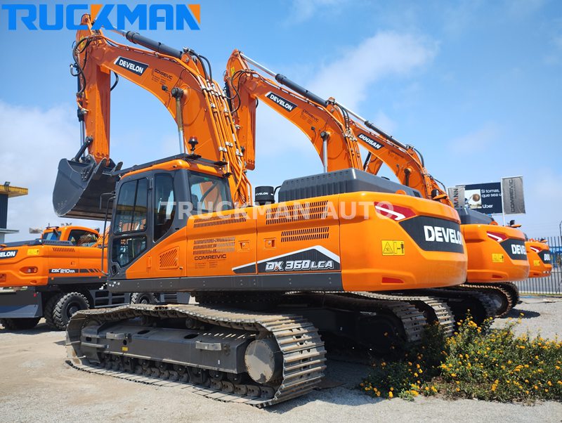 DEVELON Crawler Excavator