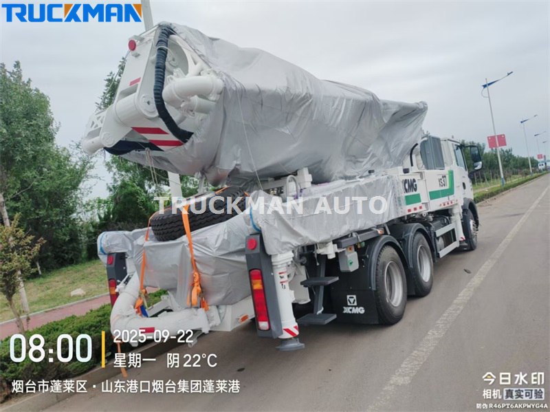 HOWO 37m pump truck