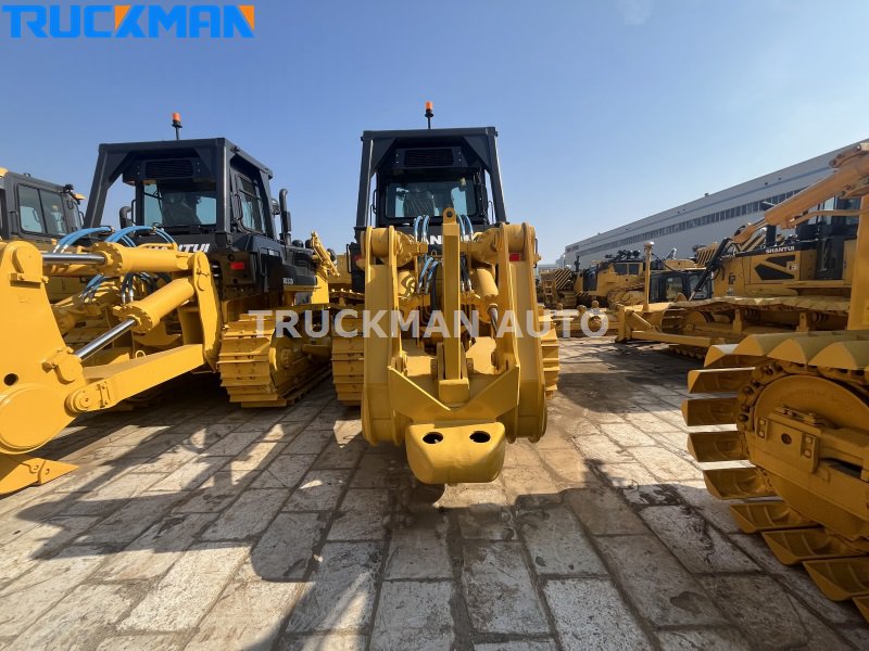 SHANTUI SD32D Bulldozer
