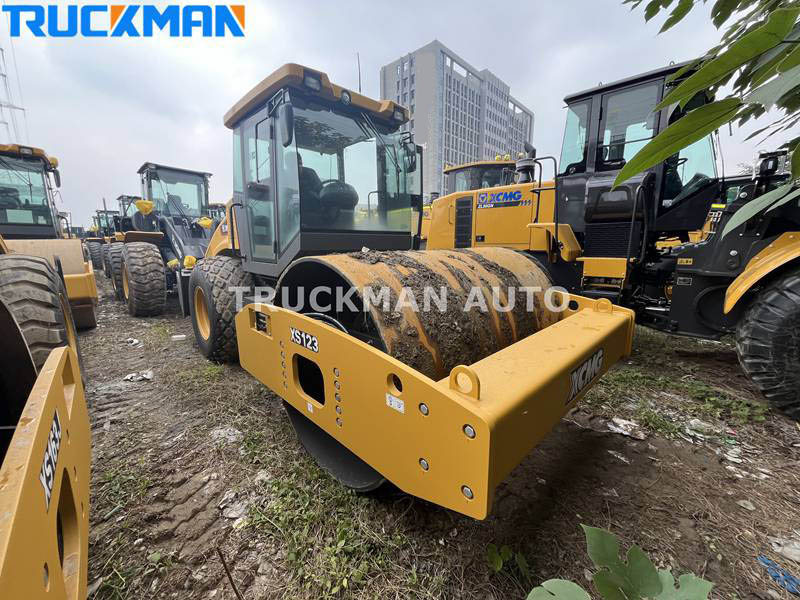 Xuzhou XS123 Road Roller