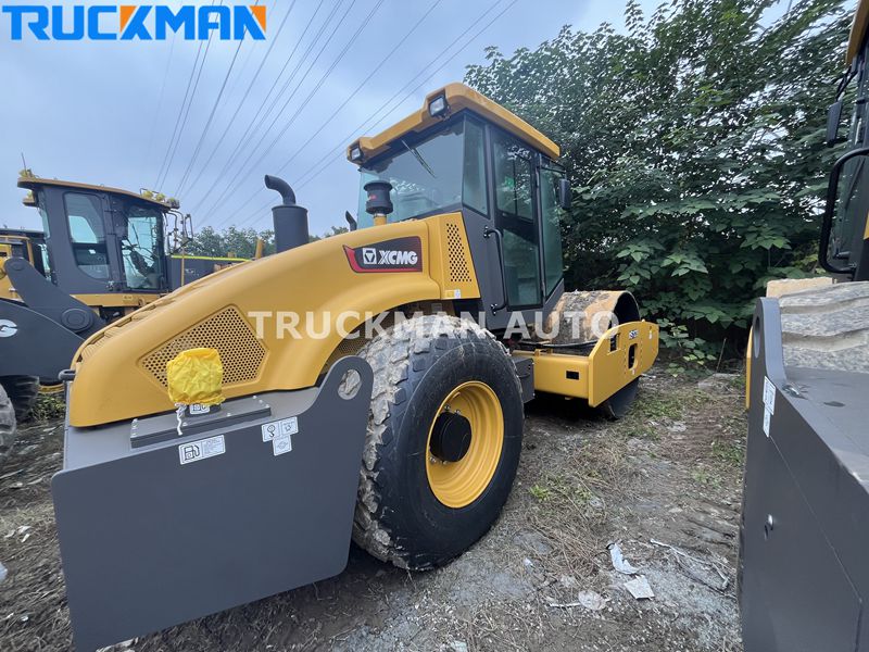 Xuzhou XS123 Road Roller