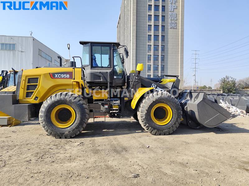 XC958 Pay Loader