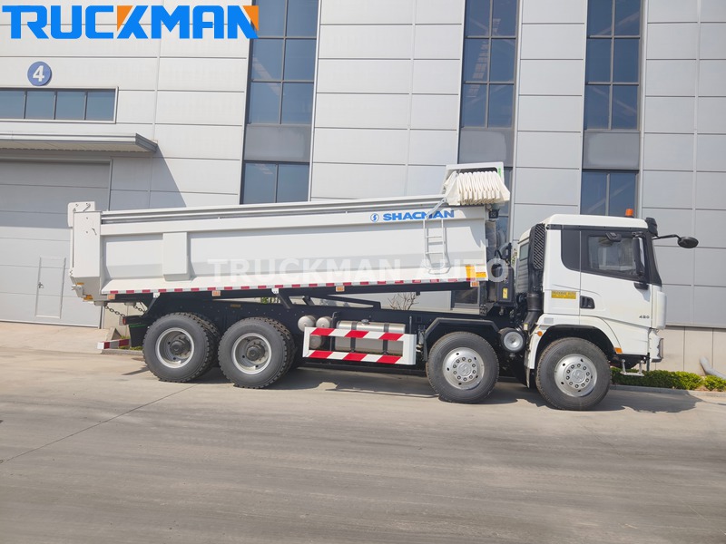 SHACMAN X3000 8X4 Tipping Truck