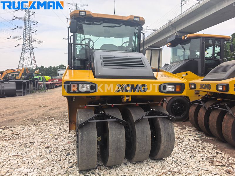XCMG XP203 Road Roller