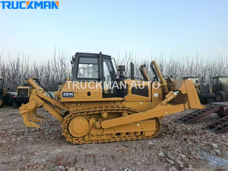 SEM 818F bulldozer factory