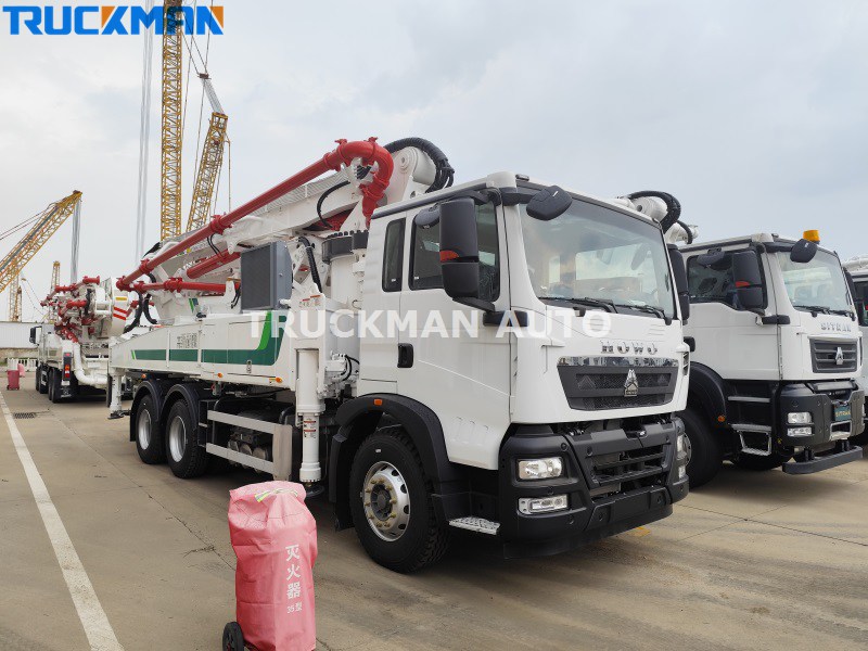 XCMG concrete pump truck