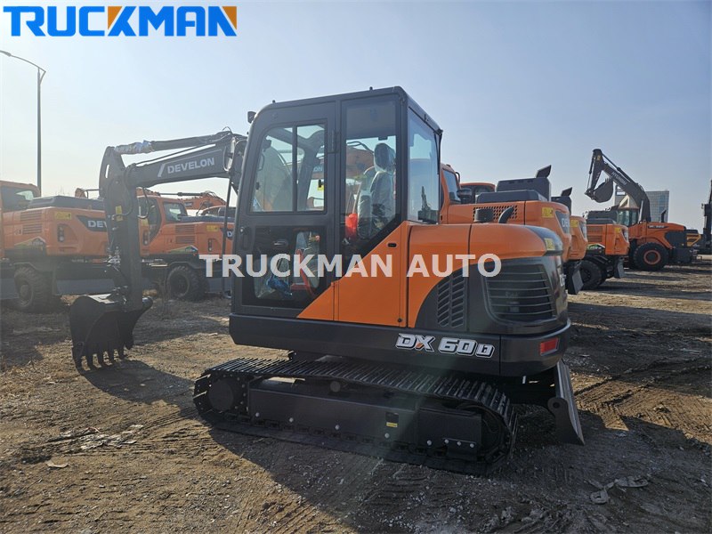 DEVELON DX60D 
