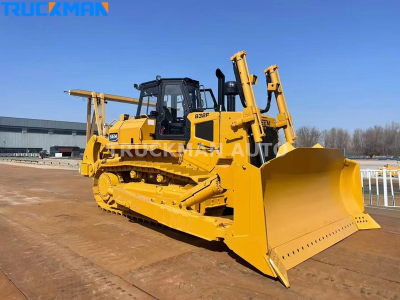 SEM 832F Bulldozer