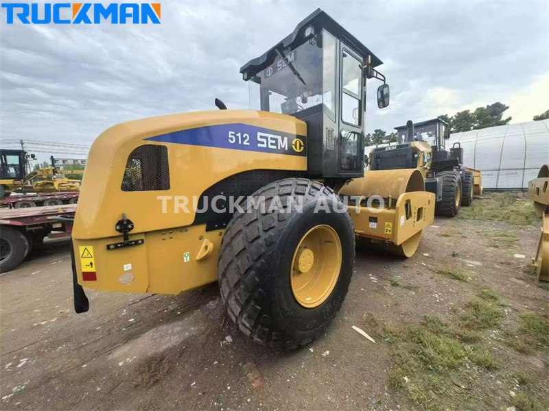 SEM 512 Road Roller