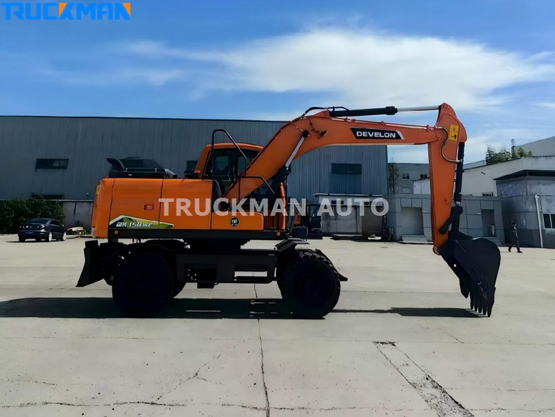 DEVELON DX 150WE Excavator
