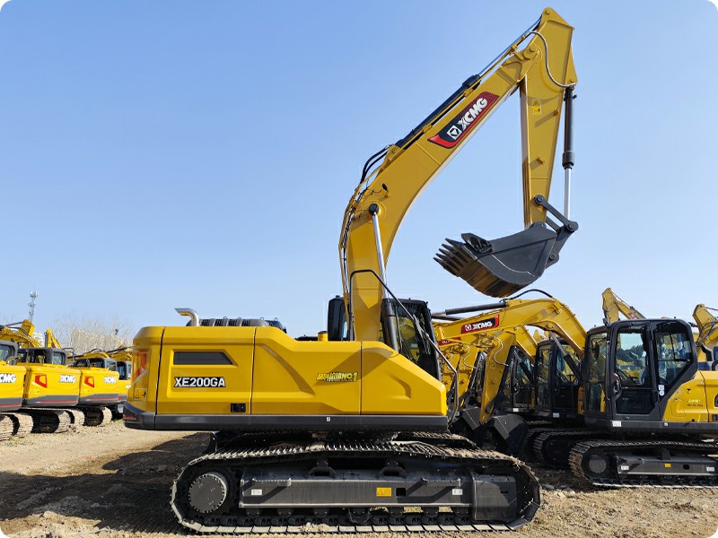 New XCMG XE200GA steel track excavator