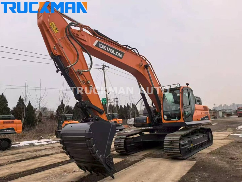 DEVELON DX300LC Excavator