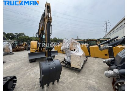 XCMG XE55E 5 Tons Crawler Excavator To Algeria