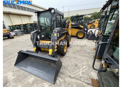 XCMG XC740K Skid Steer Loader To Guinea