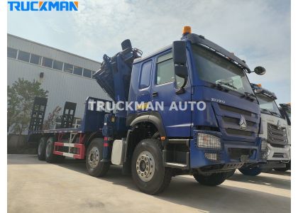 8x4 SINOTRUCK 400HP Cargo Truck With Truck Crane To Uganda