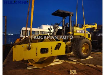 12 Tons Road Roller SEM512 Vibratory Compactor To Ecuador
