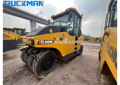 XCMG XP163 16 Tons Pneumatic Tire Road Roller To Tunisia
