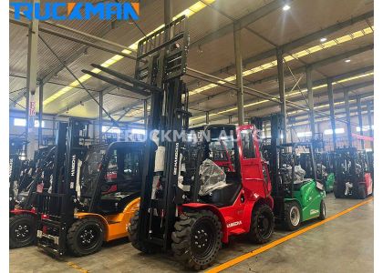 HANGCHA 4 Tons 4X4 Forklift Truck To Tanzania