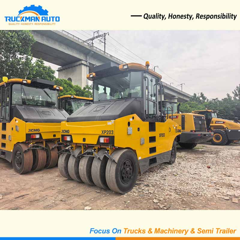XCMG XP203 20 Tons Pneumatic Tire Road Roller For Tanzania