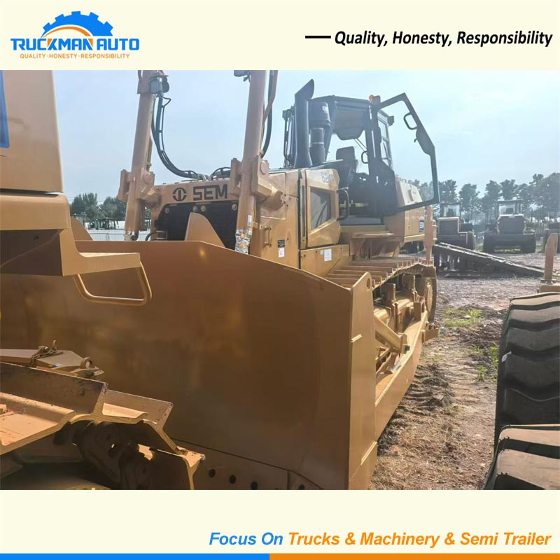 SEM 824F 23.7 Tons 283HP Heavy Duty Bulldozer For Ghana